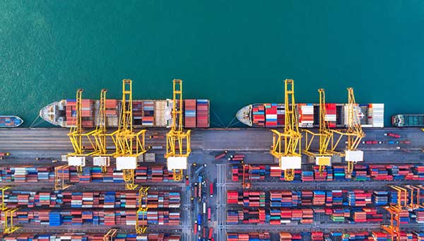 Shipping Containers in Orange Tx